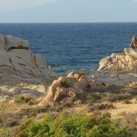 Vakantiehuis Gli Olivastri Con Piscina,solarium, Vista Mare ,sole -mare E Tanta Natura ,climatizzatore,wifi *