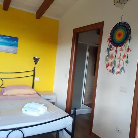 Gli Olivastri Con Piscina,solarium, Vista Mare ,sole -mare E Tanta Natura ,climatizzatore,wifi Casa de Férias *