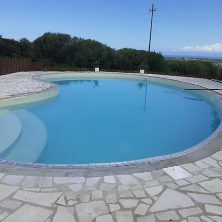 Gli Olivastri Con Piscina,solarium, Vista Mare ,sole -mare E Tanta Natura ,climatizzatore,wifi Casa de Férias
